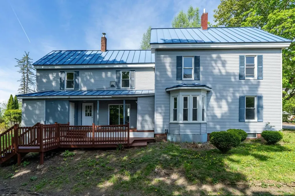 172 Highland Avenue Gardiner ME 04345
