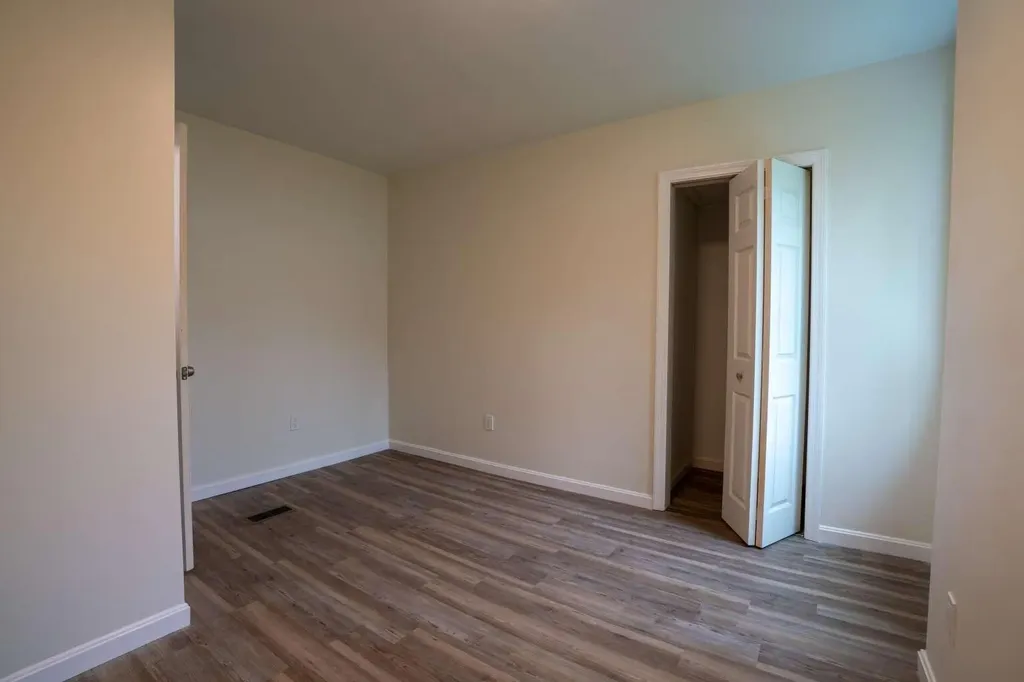 172 Highland Avenue Gardiner ME 04345