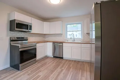 172 Highland Avenue Gardiner ME 04345