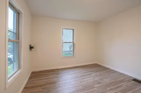 172 Highland Avenue Gardiner ME 04345