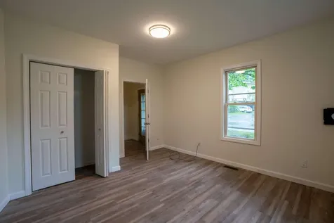 172 Highland Avenue Gardiner ME 04345