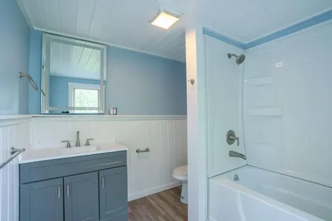 172 Highland Avenue Gardiner ME 04345