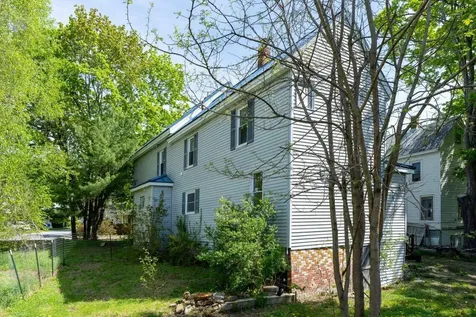 172 Highland Avenue Gardiner ME 04345