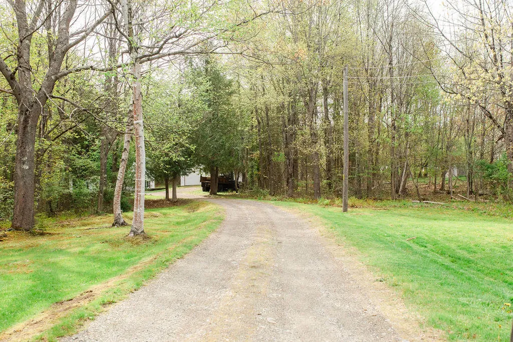 7 Upper Oak Point Road Winterport ME 04496