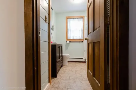 7 Upper Oak Point Road Winterport ME 04496