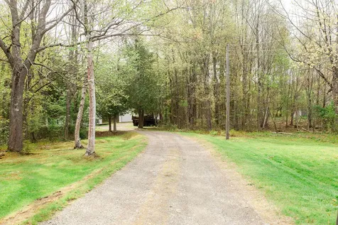 7 Upper Oak Point Road Winterport ME 04496