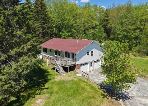 799 Pond Road Gouldsboro ME 04607