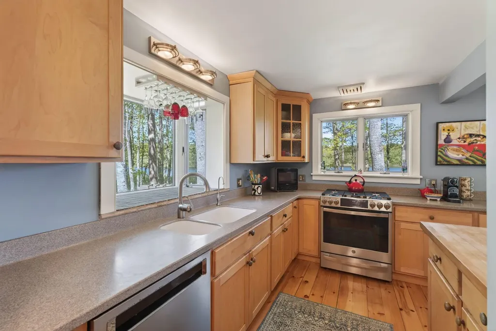 38 Porcupine Ridge Road Bremen ME 04551