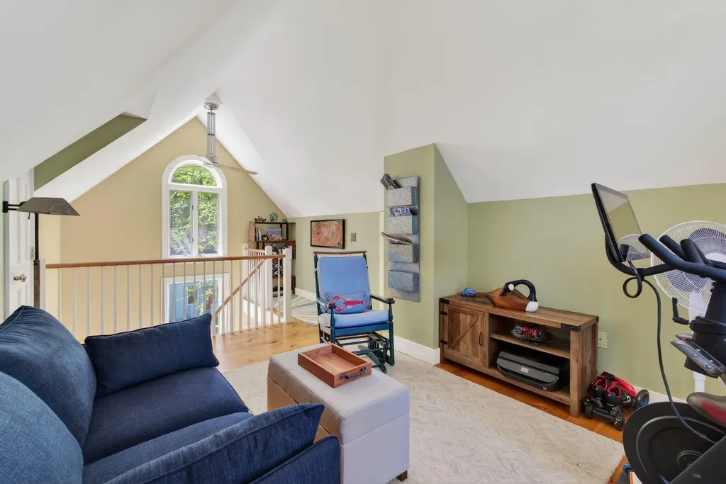 38 Porcupine Ridge Road Bremen ME 04551