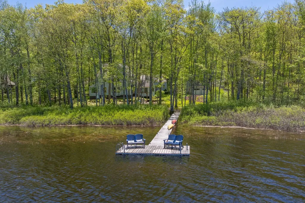 38 Porcupine Ridge Road Bremen ME 04551