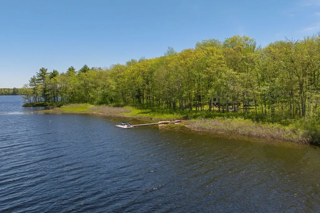 38 Porcupine Ridge Road Bremen ME 04551