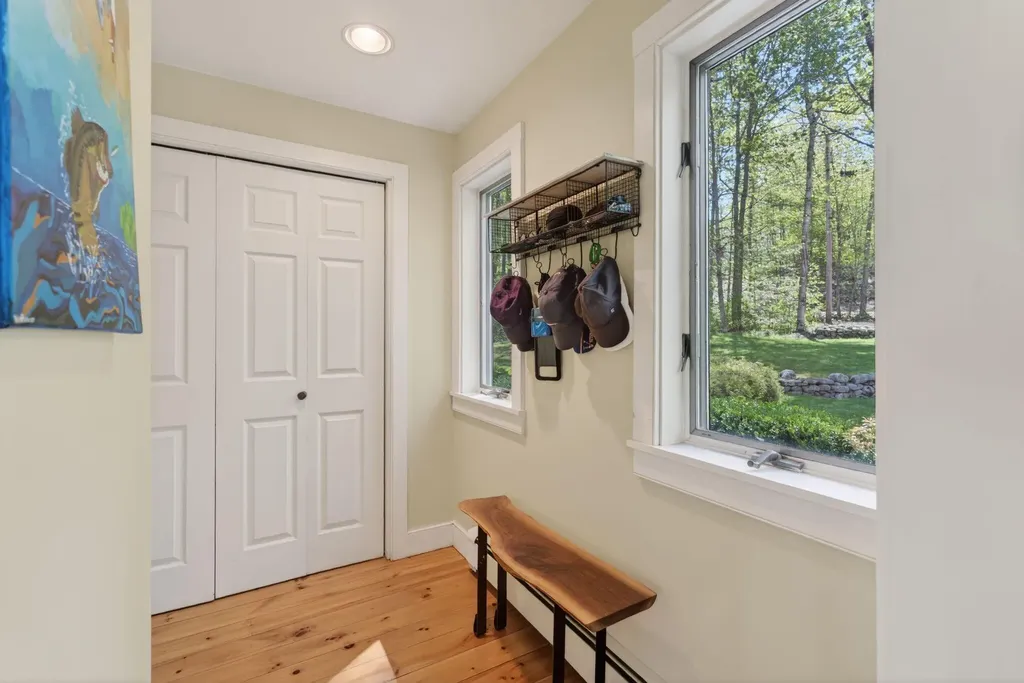 38 Porcupine Ridge Road Bremen ME 04551