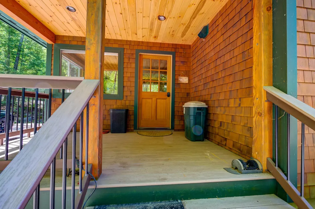 221 Norway Road Harrison ME 04040