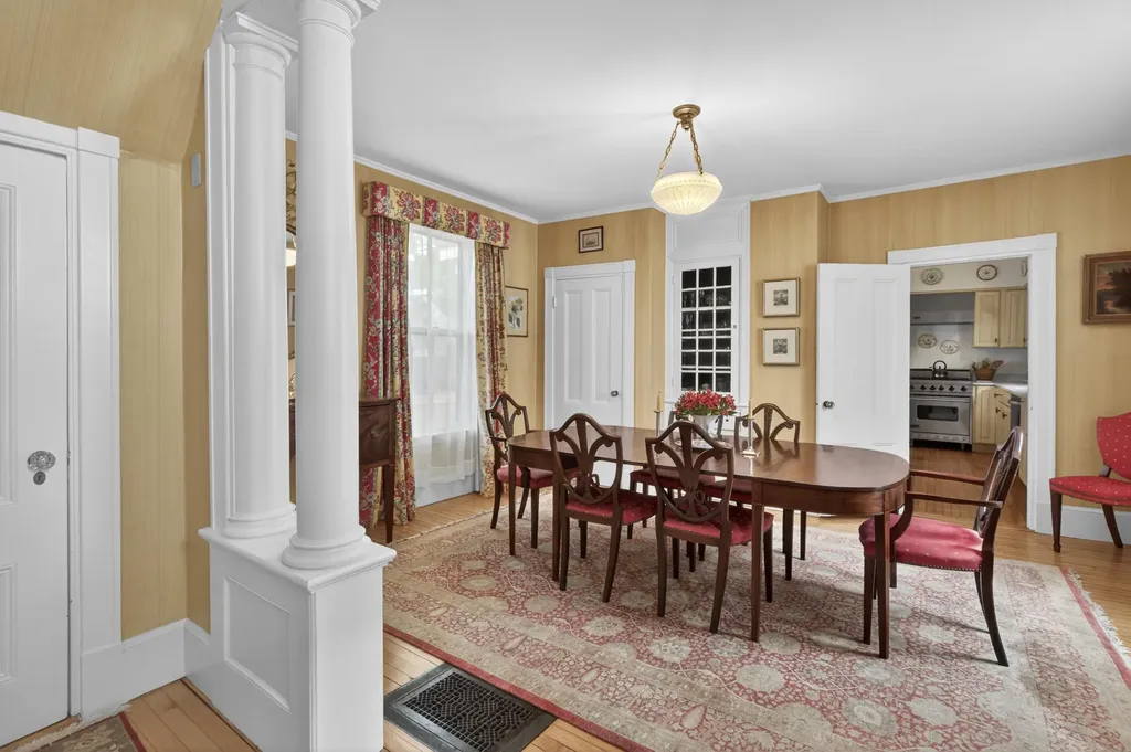 25 School Street Brunswick ME 04011