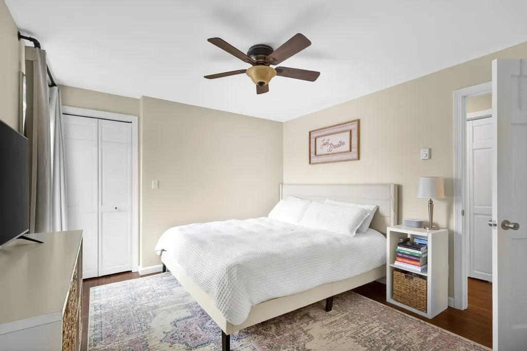 59 Broadway Rockland ME 04841