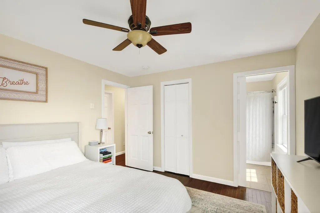 59 Broadway Rockland ME 04841