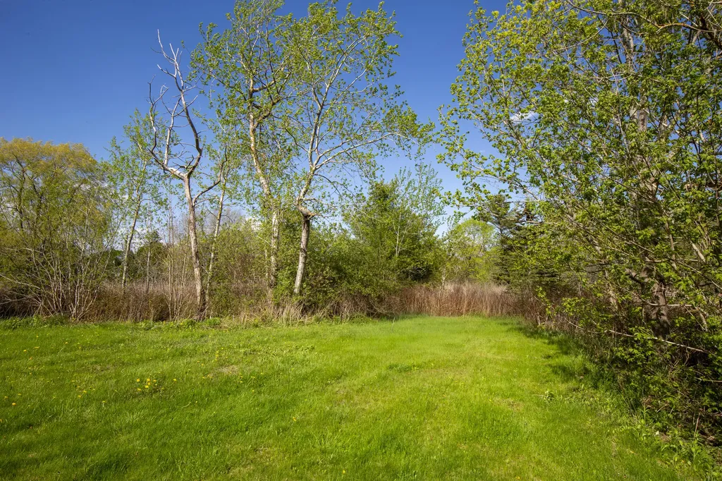 59 Broadway Rockland ME 04841