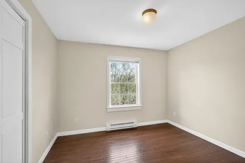 59 Broadway Rockland ME 04841