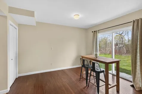 59 Broadway Rockland ME 04841