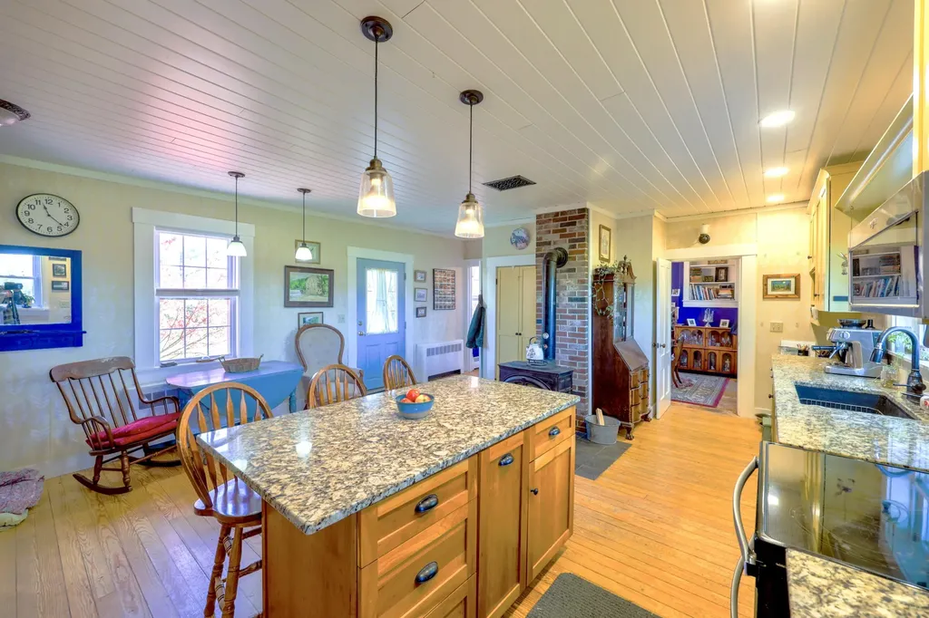 389 Higgins Road Pittsfield ME 04967