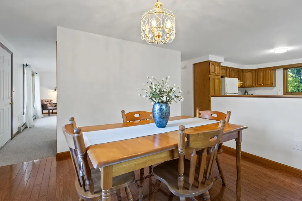 4 Mayfield Drive Westbrook ME 04092