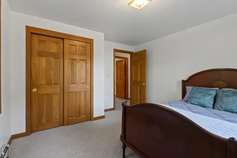 4 Mayfield Drive Westbrook ME 04092