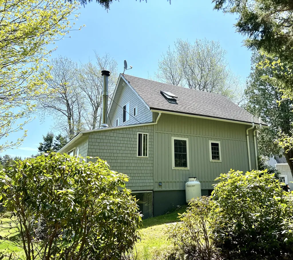 55 Bayview Drive Tremont ME 04612