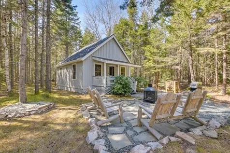 55 Bayview Drive Tremont ME 04612