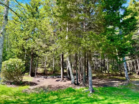 55 Bayview Drive Tremont ME 04612