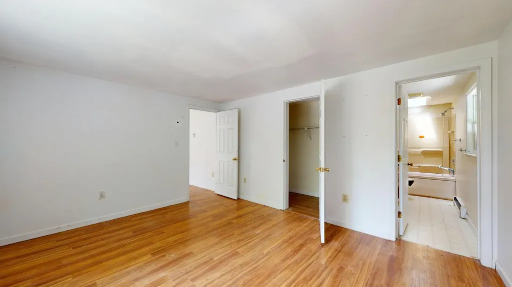 319 Harrison Road Naples ME 04055