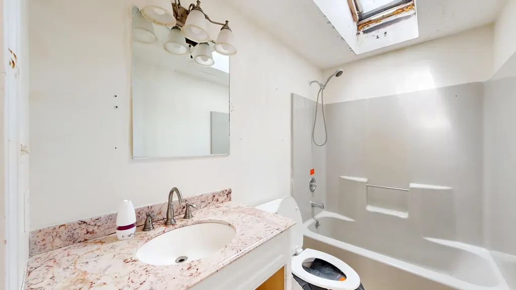 319 Harrison Road Naples ME 04055