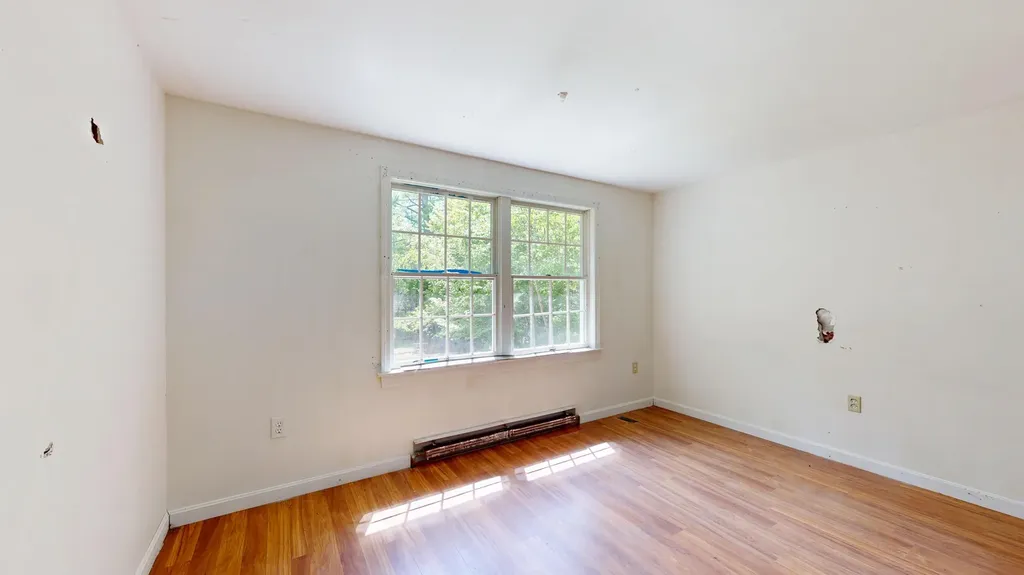319 Harrison Road Naples ME 04055