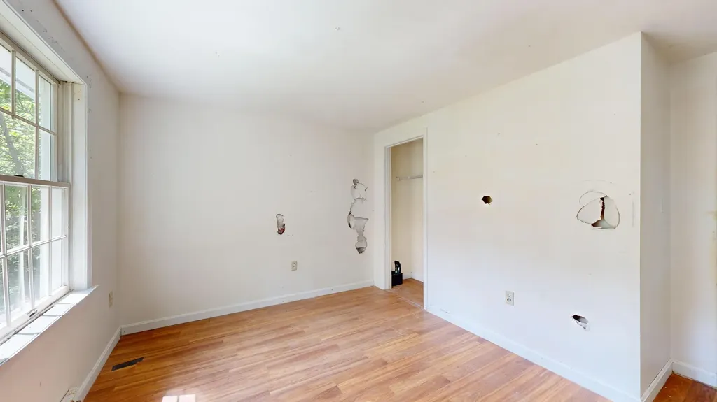 319 Harrison Road Naples ME 04055