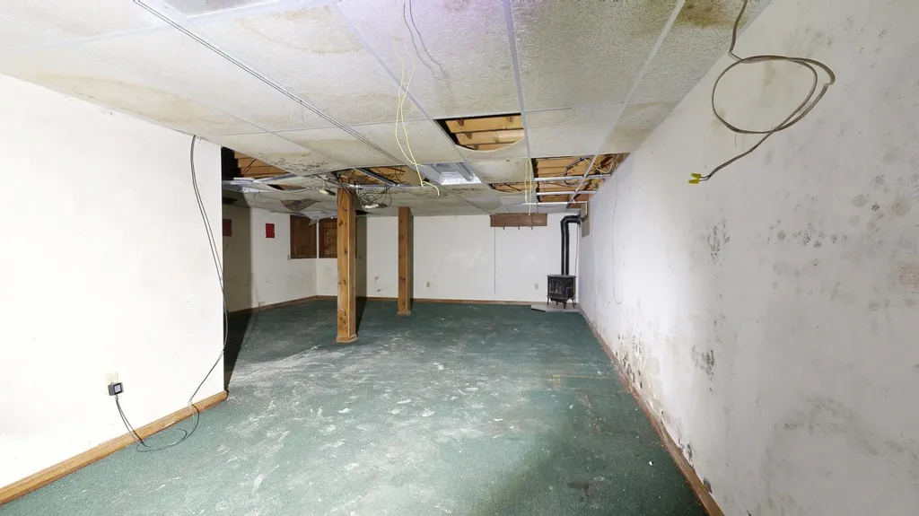 319 Harrison Road Naples ME 04055