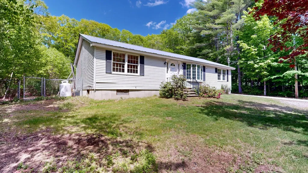 319 Harrison Road Naples ME 04055