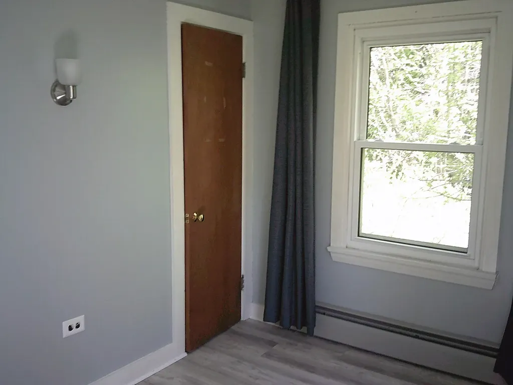 79 Buckfield Road Paris ME 04281