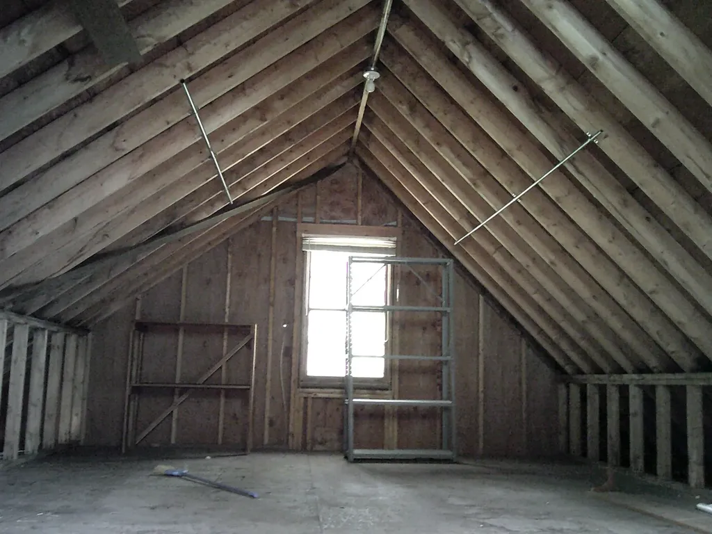 79 Buckfield Road Paris ME 04281