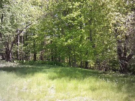 79 Buckfield Road Paris ME 04281