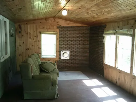 79 Buckfield Road Paris ME 04281