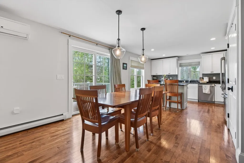 5 Franklin Circle Cape Elizabeth ME 04107