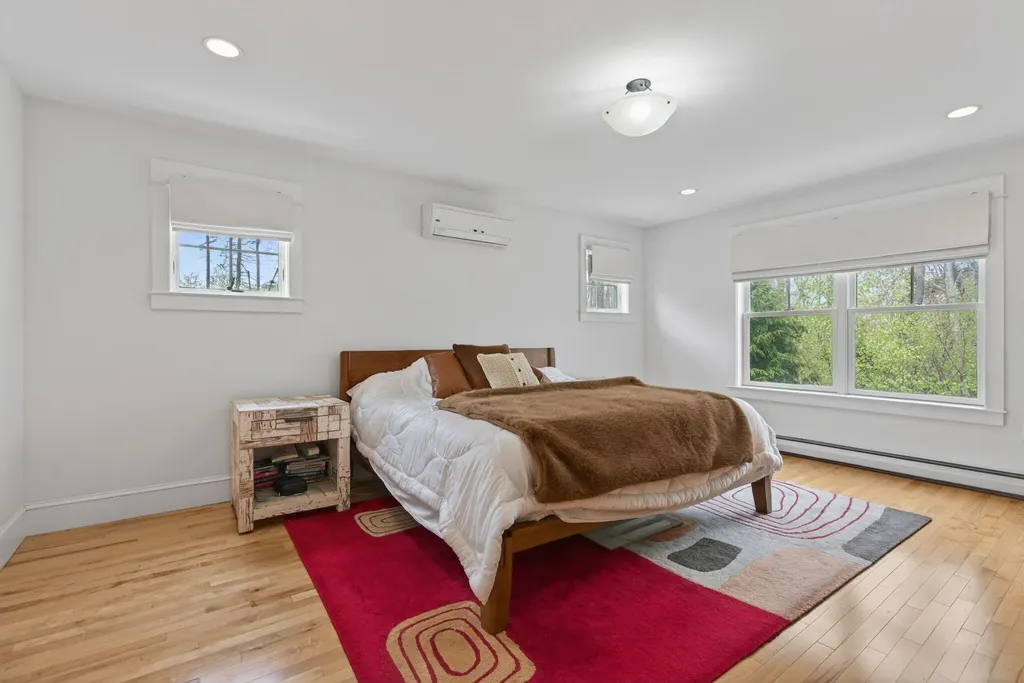 5 Franklin Circle Cape Elizabeth ME 04107