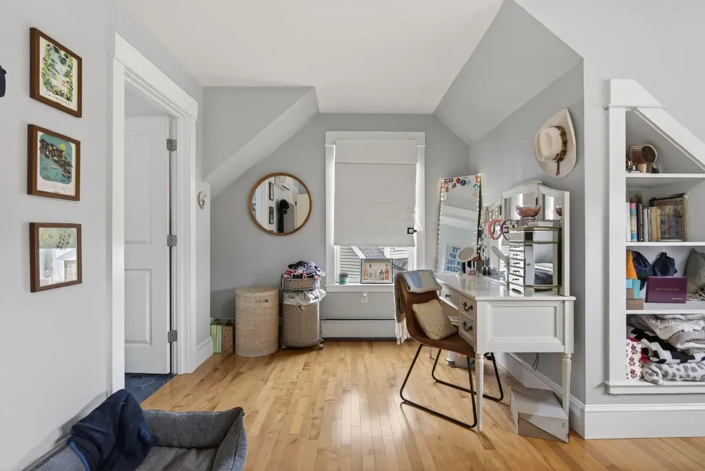 5 Franklin Circle Cape Elizabeth ME 04107