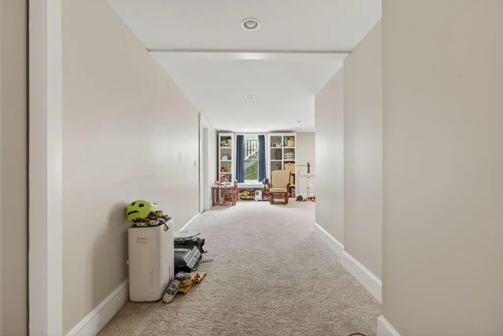 5 Franklin Circle Cape Elizabeth ME 04107