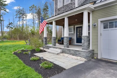 5 Franklin Circle Cape Elizabeth ME 04107