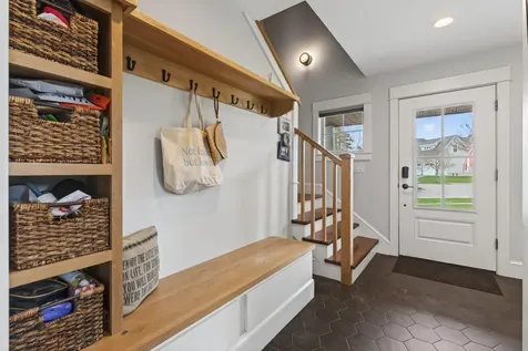 5 Franklin Circle Cape Elizabeth ME 04107