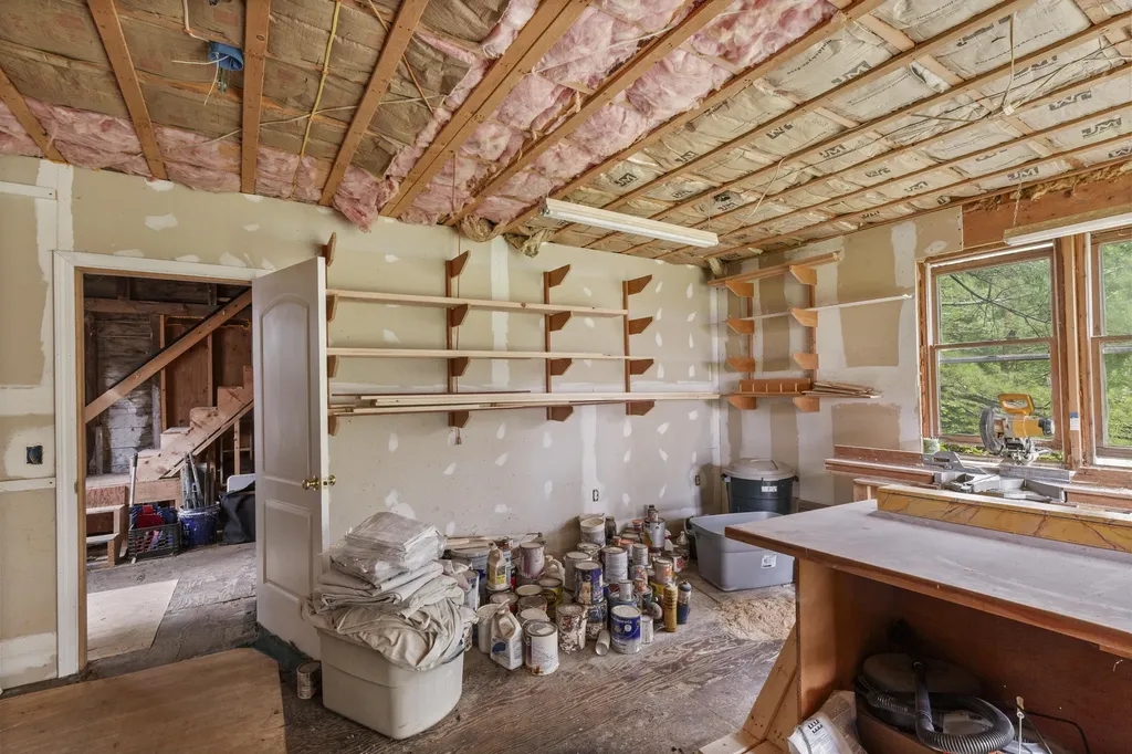646 West Street Rockport ME 04856