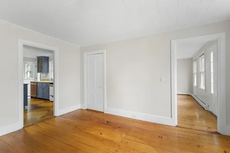 646 West Street Rockport ME 04856