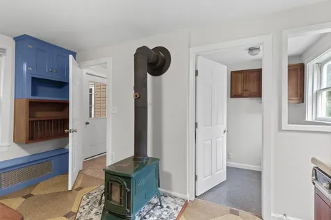 646 West Street Rockport ME 04856