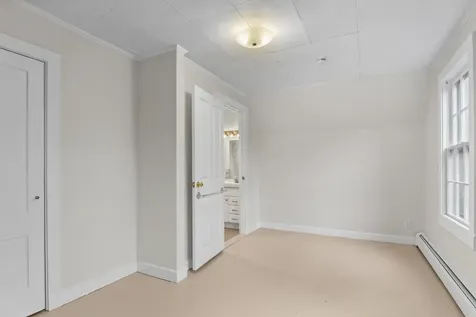 646 West Street Rockport ME 04856