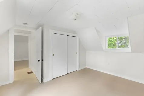 646 West Street Rockport ME 04856